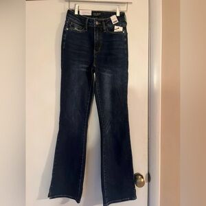 Judy Blue Slim Bootcut Jeans (JB88290)